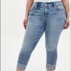 Torrid Boyfriend Crop Jeans size 20w